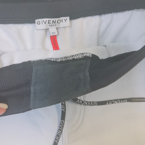 COPY - Givenchy Kids Shorts - Picture 4 of 4